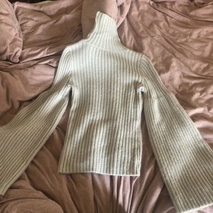 Guess turtle neck sweater